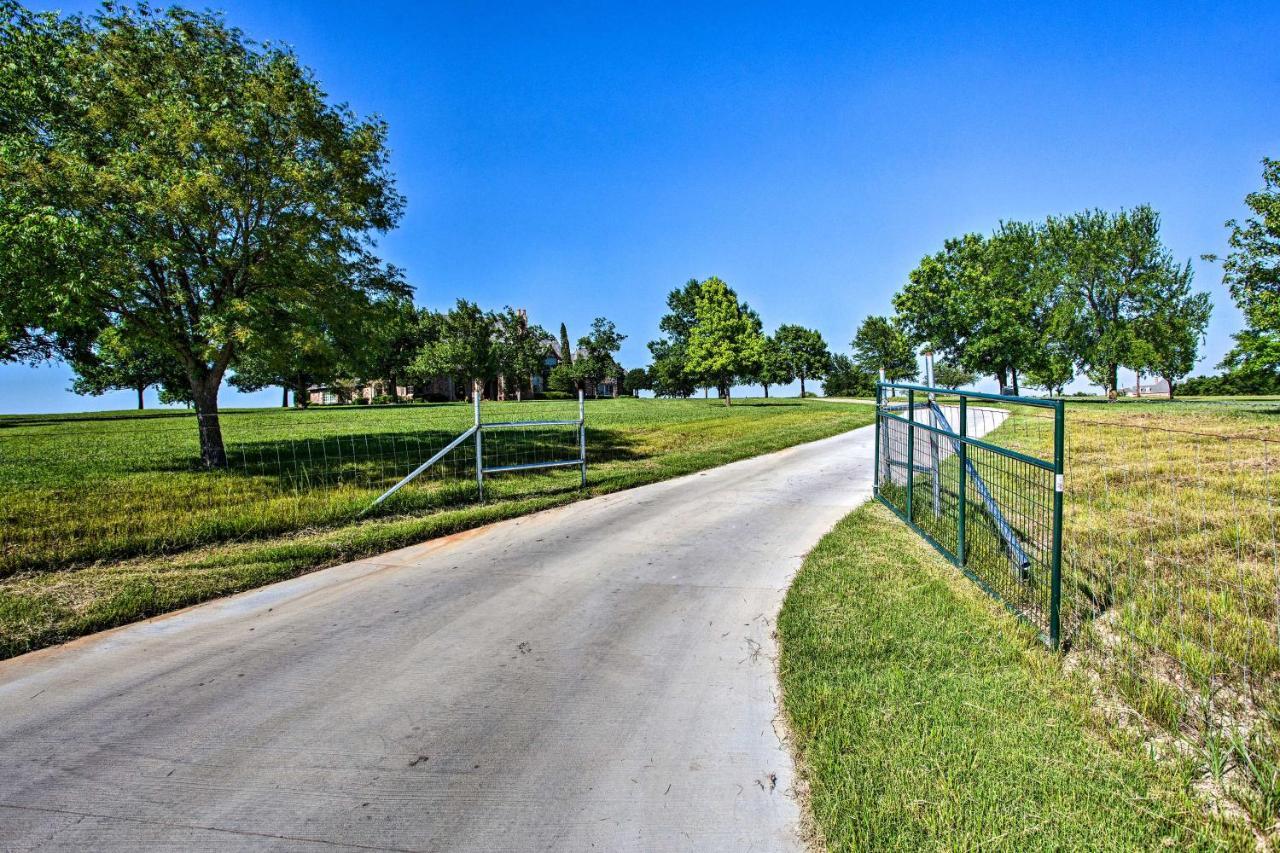 Lavish Celina Home With Patio And Game Room! Eksteriør billede
